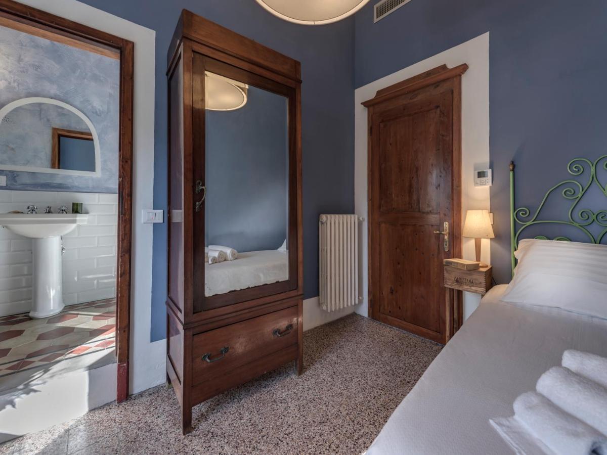 Agriturismo La Fattoria Di Capezzana การ์มิญาโน ภายนอก รูปภาพ