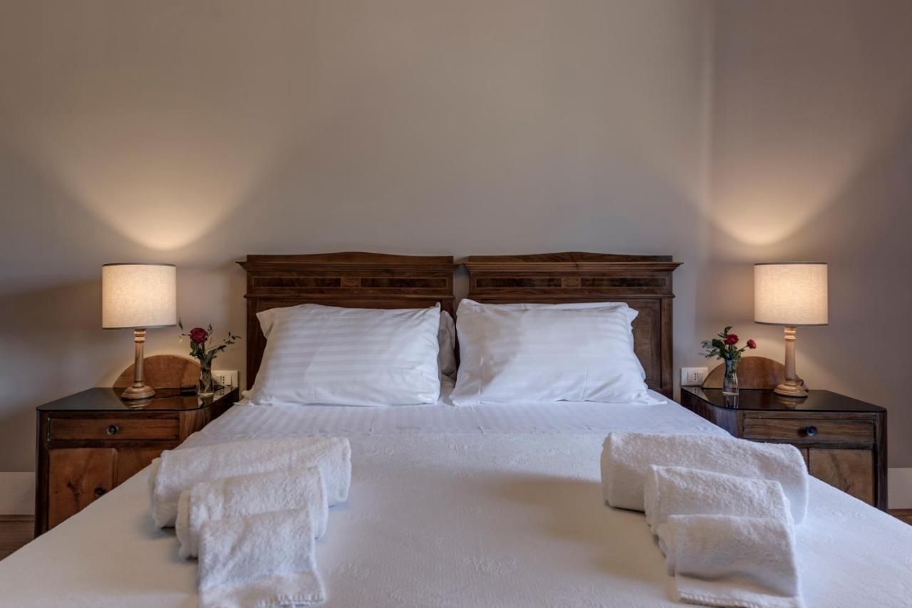 Agriturismo La Fattoria Di Capezzana การ์มิญาโน ภายนอก รูปภาพ