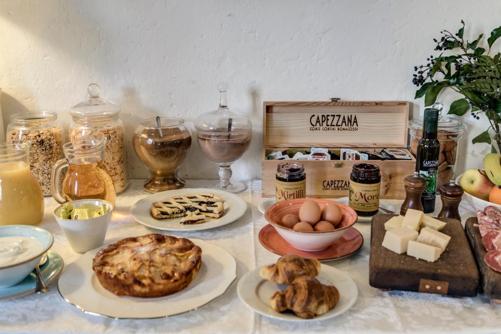Agriturismo La Fattoria Di Capezzana การ์มิญาโน ภายนอก รูปภาพ